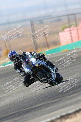media/Oct-15-2022-TrackXperience (Sat) [[8f70b8b0be]]/Group 2/session 3 turn 4/
